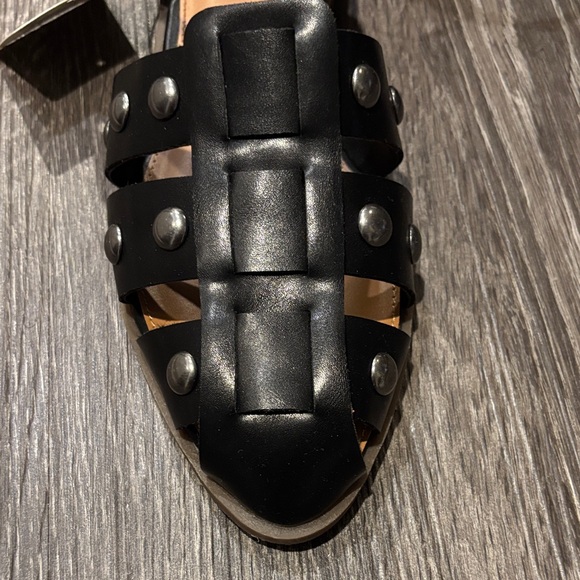 A.N.A - Picture 3 of 3